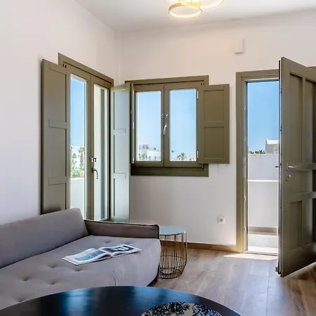 Apeiron * Perissa (Santorini)