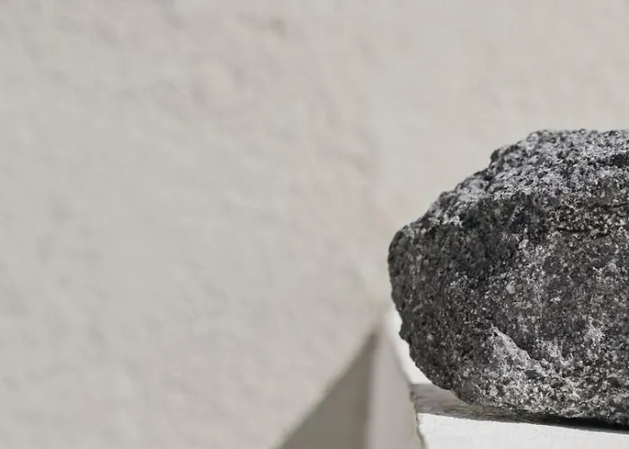 Apeiron - Apeiron Perissa (Santorini)