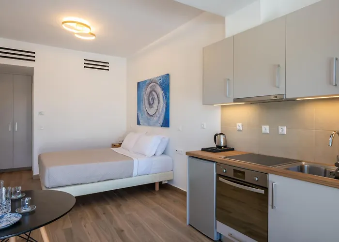 Apeiron - Apeiron * Περίσσα