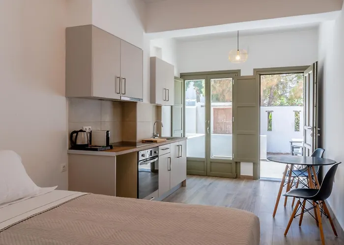 Apeiron - Apeiron Περίσσα