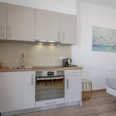 Apartment Apeiron Blue