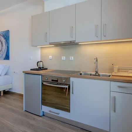 Apeiron Blue Apartment