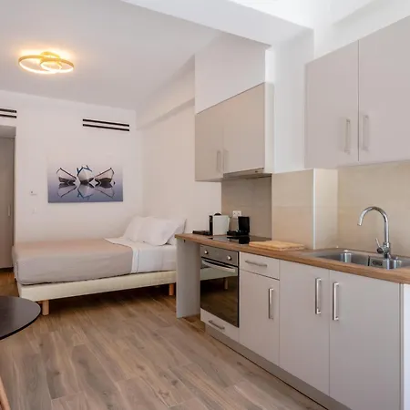 Apartment Apeiron Blue *